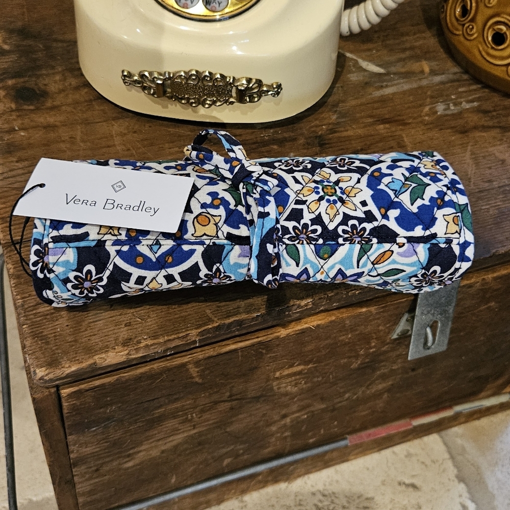 Vera Bradley Multicolor Floral Roll-Up
